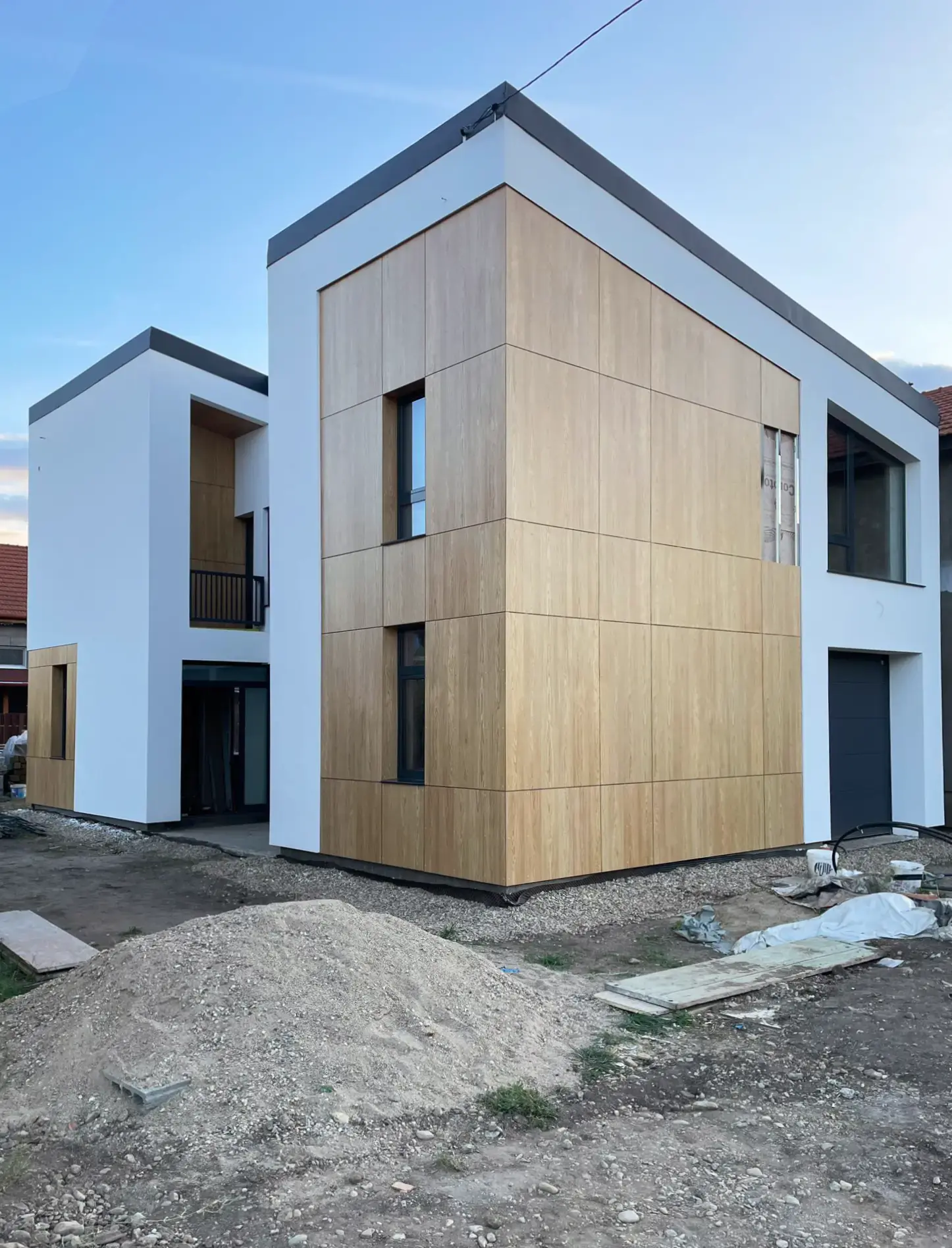 House B1 — 13