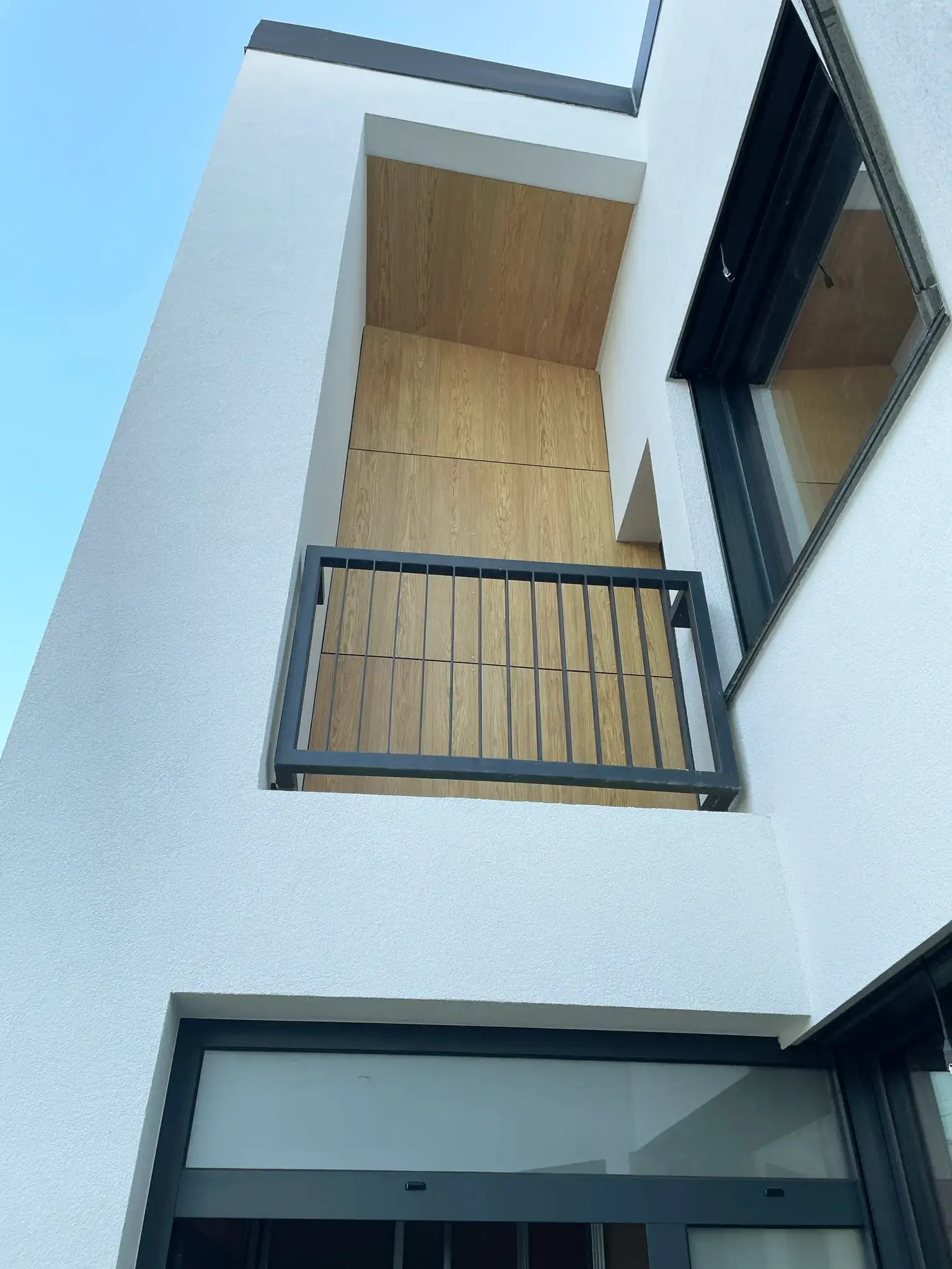 House B1 — 15